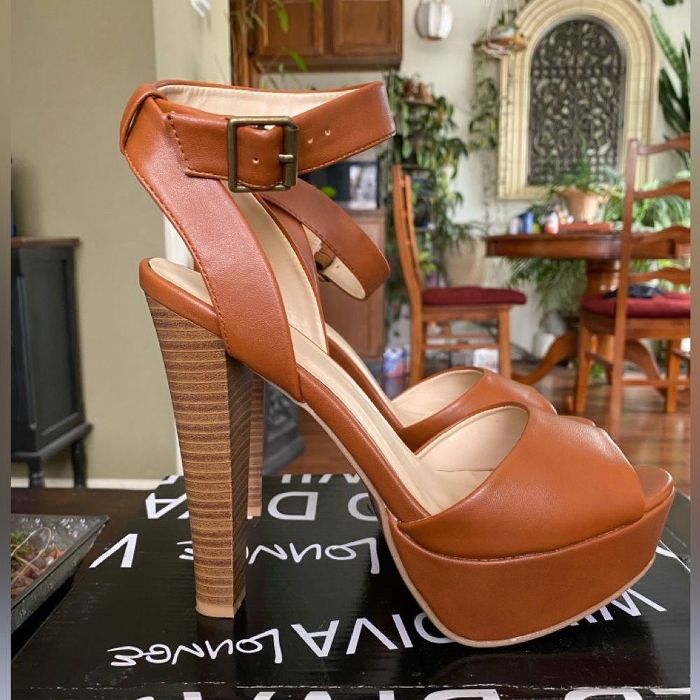 LAST DAY 9/5/26 Brown Platform Heeled Sandals